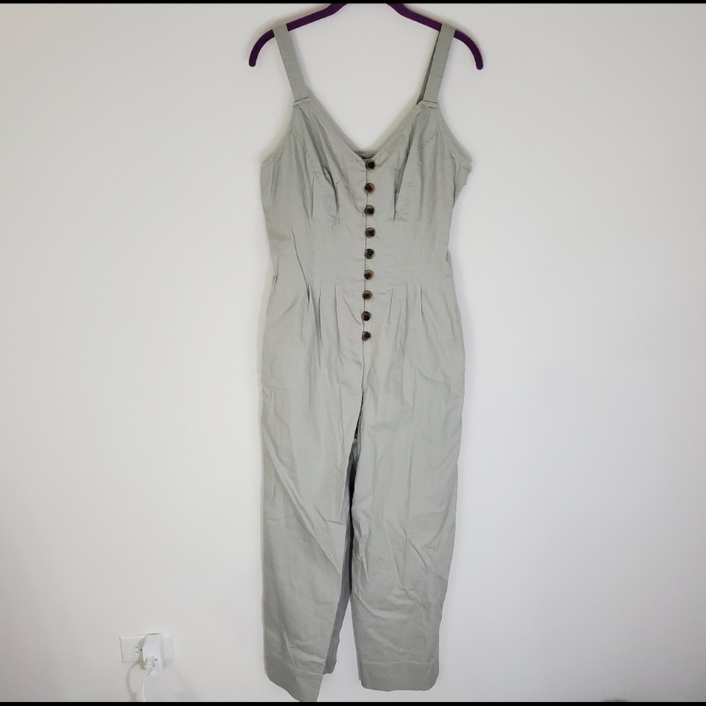 Sleeveless, ankle length jumpsuit - Picture 3 of 3